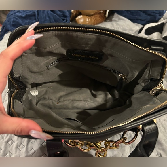 Purse - Picture 4 of 9